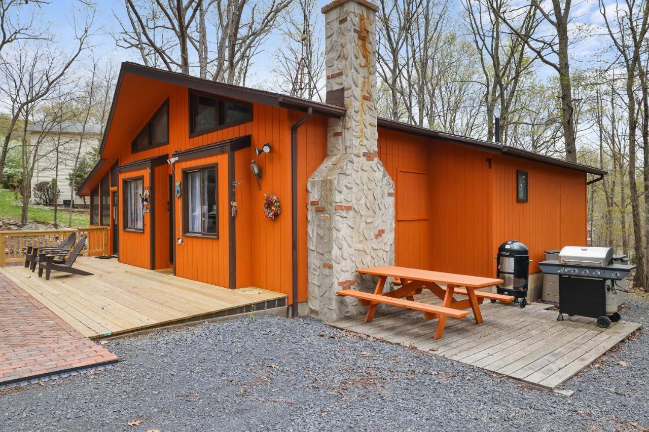 Premier Cozy Cabin - Free Amenities & Comm Indoor Pools Bushkill Eksteriør bilde