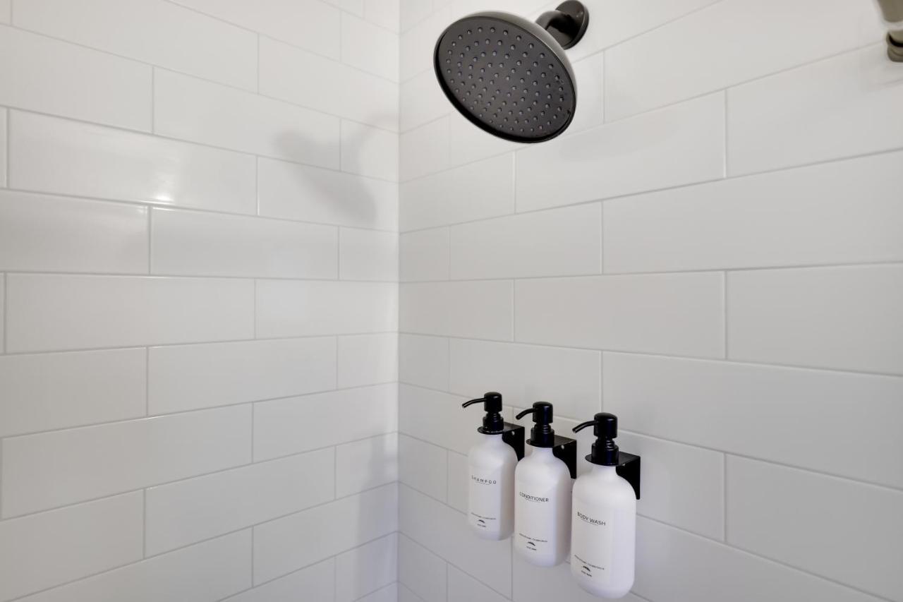 Premier Cozy Cabin - Free Amenities & Comm Indoor Pools Bushkill Eksteriør bilde